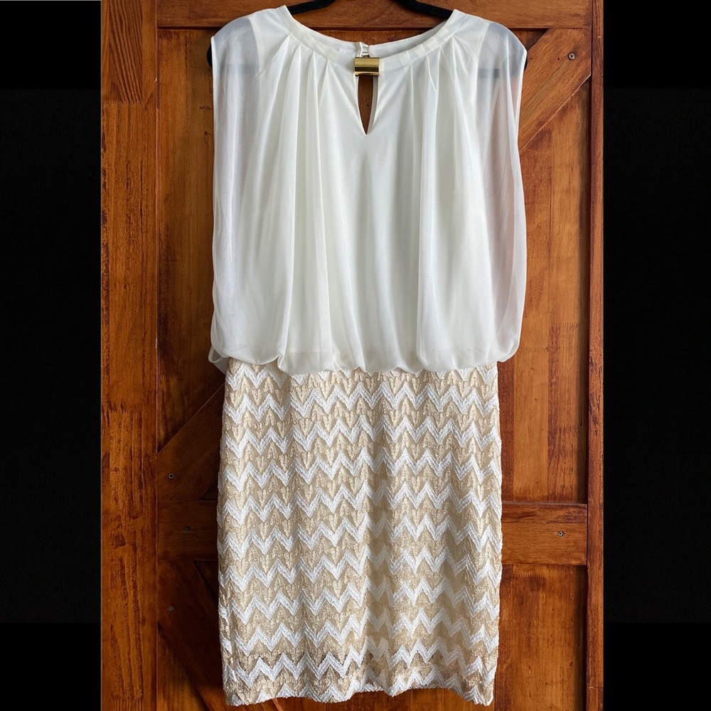 Women’s dress